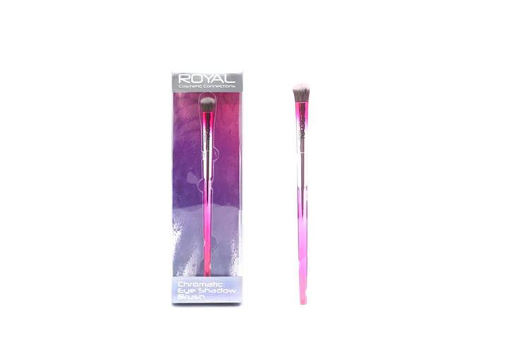 ROYAL CHROMATIC EYE SHADOW BRUSH - Life Care Apotek