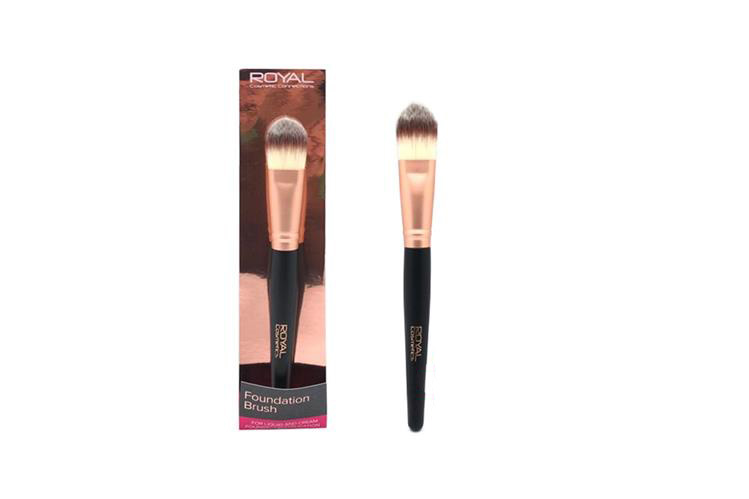 ROYAL FOUNDATION BRUSH - Life Care Apotek